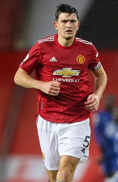<b>Harry Maguire in Wet White Shorts = Bulge.</b>
