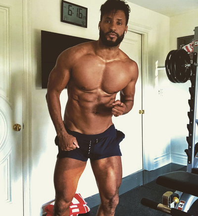 <b>No American Gods? It's time to appreciate fit Ricky Whittle</b>