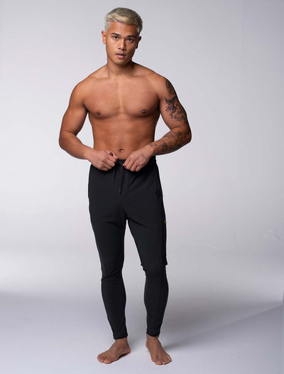 V2 Active Panelled Joggers - Black - boxmenswear - {{variant_title}}