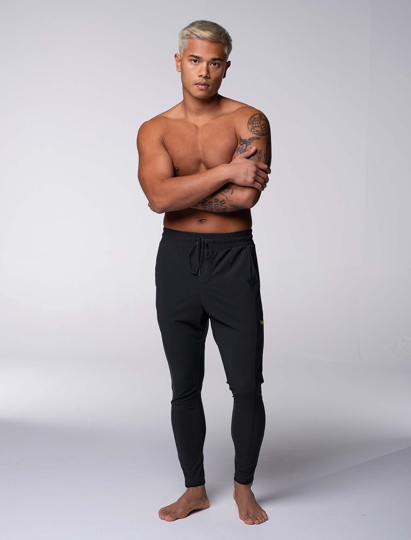 V2 Active Panelled Joggers - Black - boxmenswear - {{variant_title}}