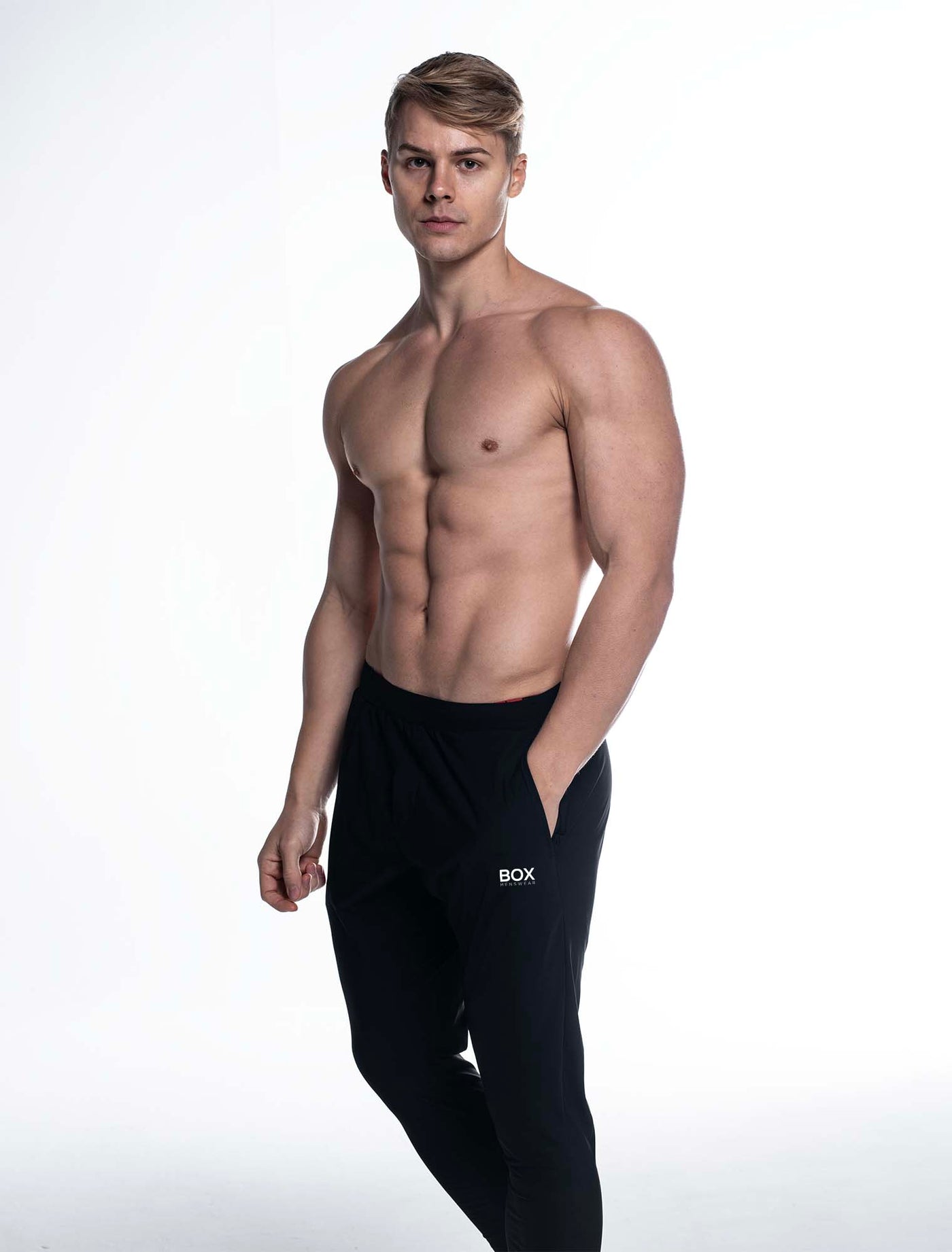 Tapered 2024 joggers black